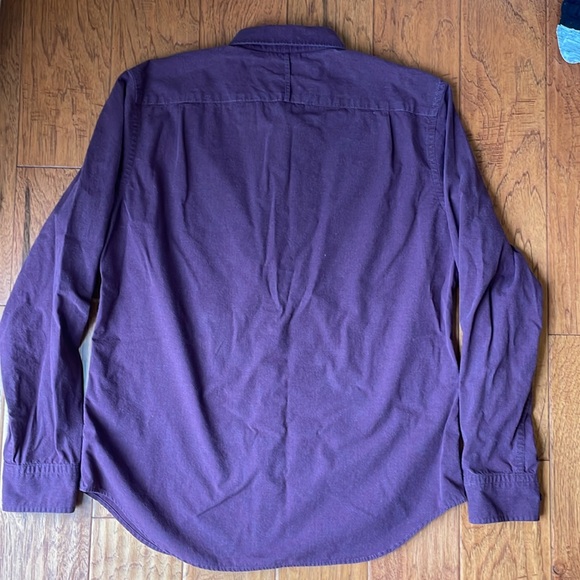 Banana Republic Camden fit Burgundy button down sz Med - Picture 4 of 4